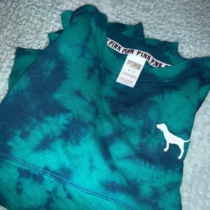 Victoria’s Secret Pink long sleeve